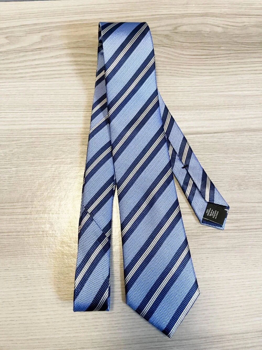 Nordstrom Men's Shop 100% Silk Blue Striped Tie Navy Light Blue White Classic